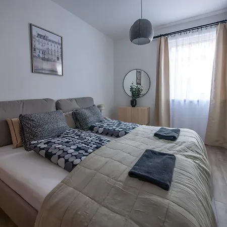 Lovag 12 Terrace Designer Home Boedapest Buitenkant foto