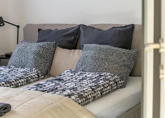 Lovag 12 Terrace Designer Home